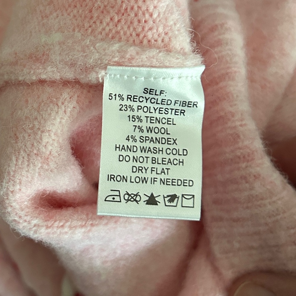 Rareraw Sweater in Pink with Candy Cane Bow. Recycled Finer Blend. NWT - Picture 9 of 16